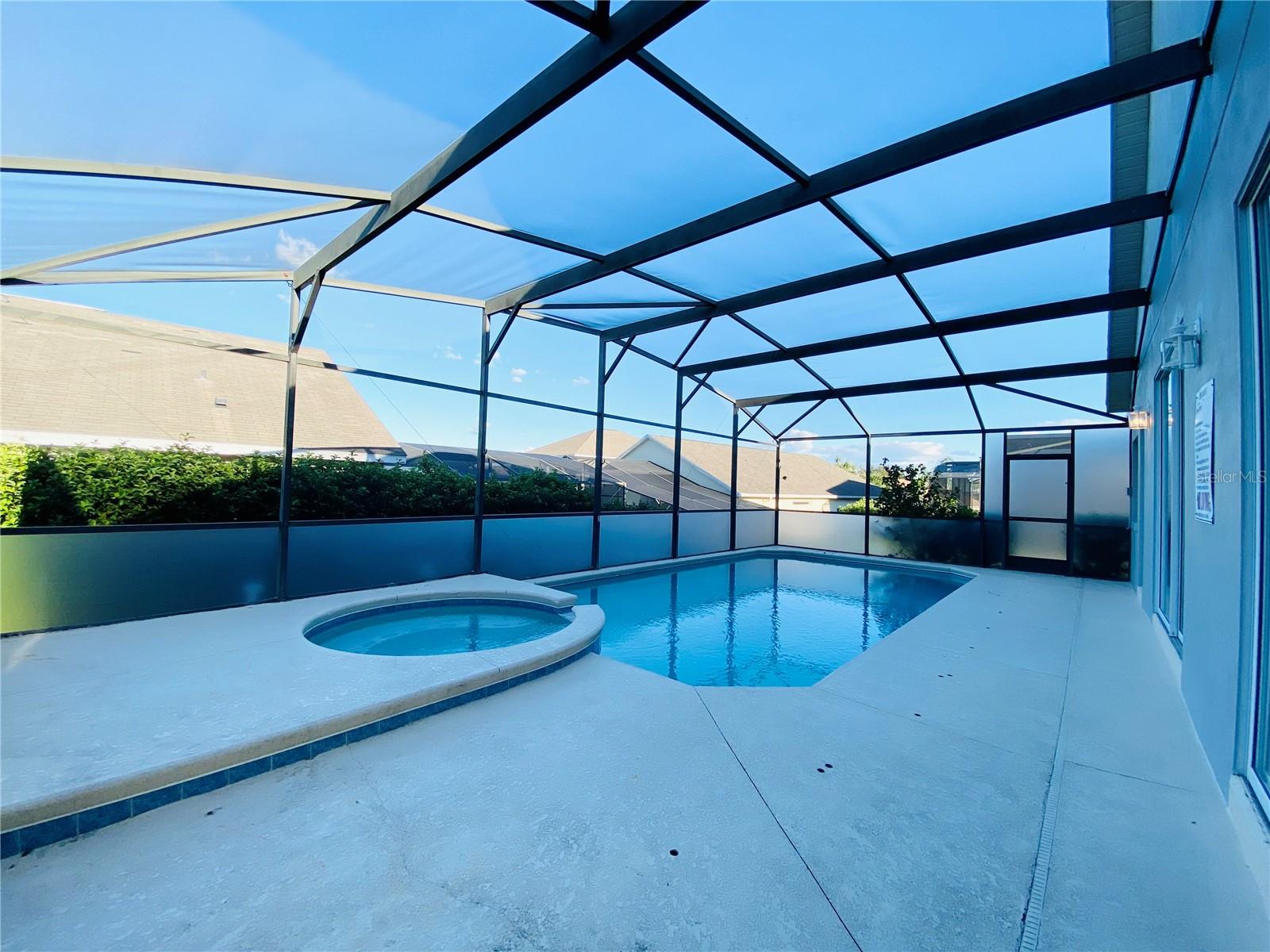 GLENBROOK SUB - Residential Lease