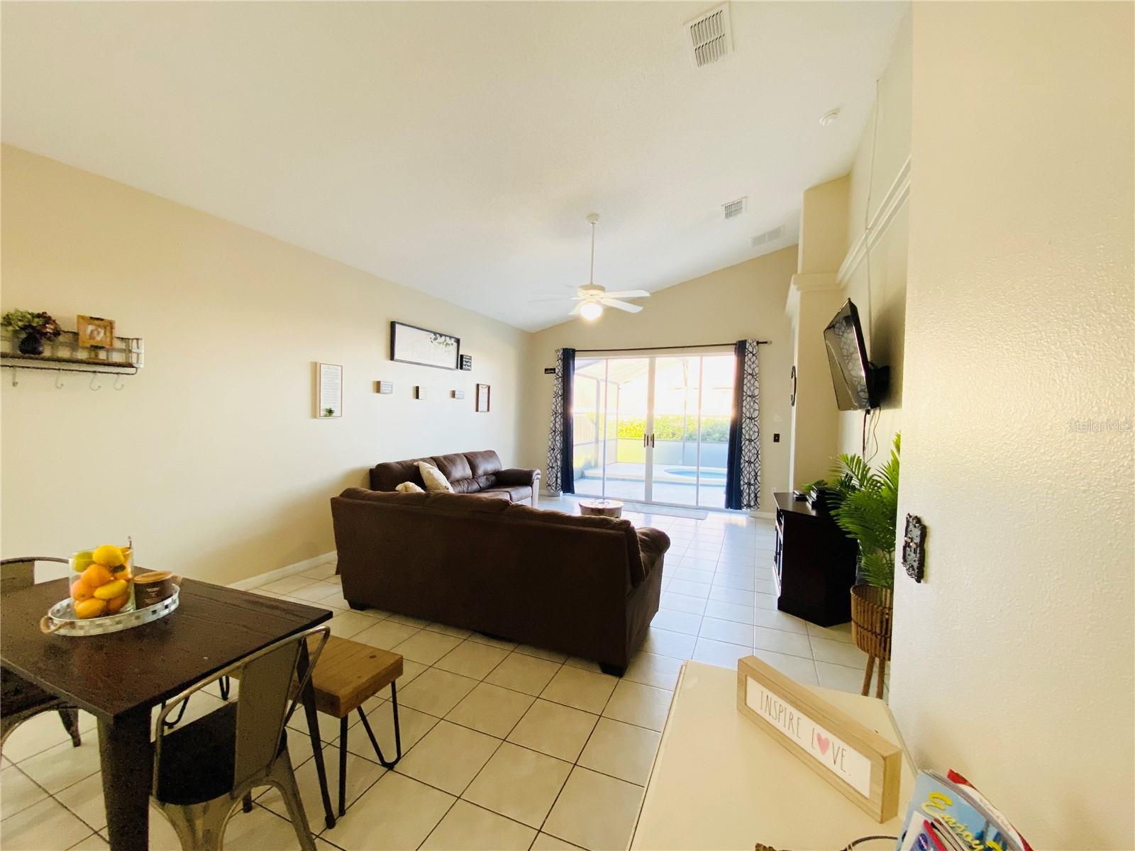 GLENBROOK SUB - Residential Lease