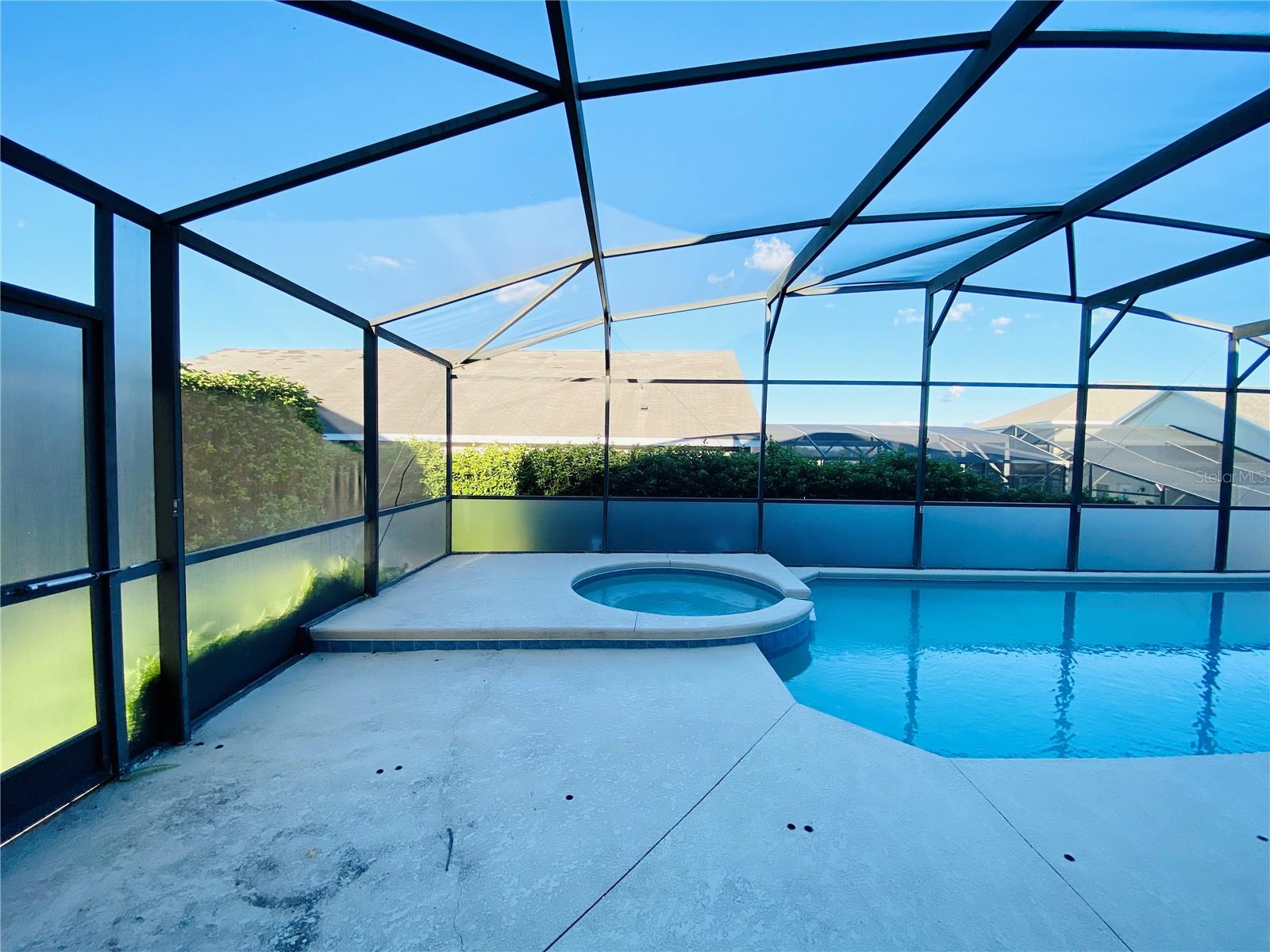 GLENBROOK SUB - Residential Lease