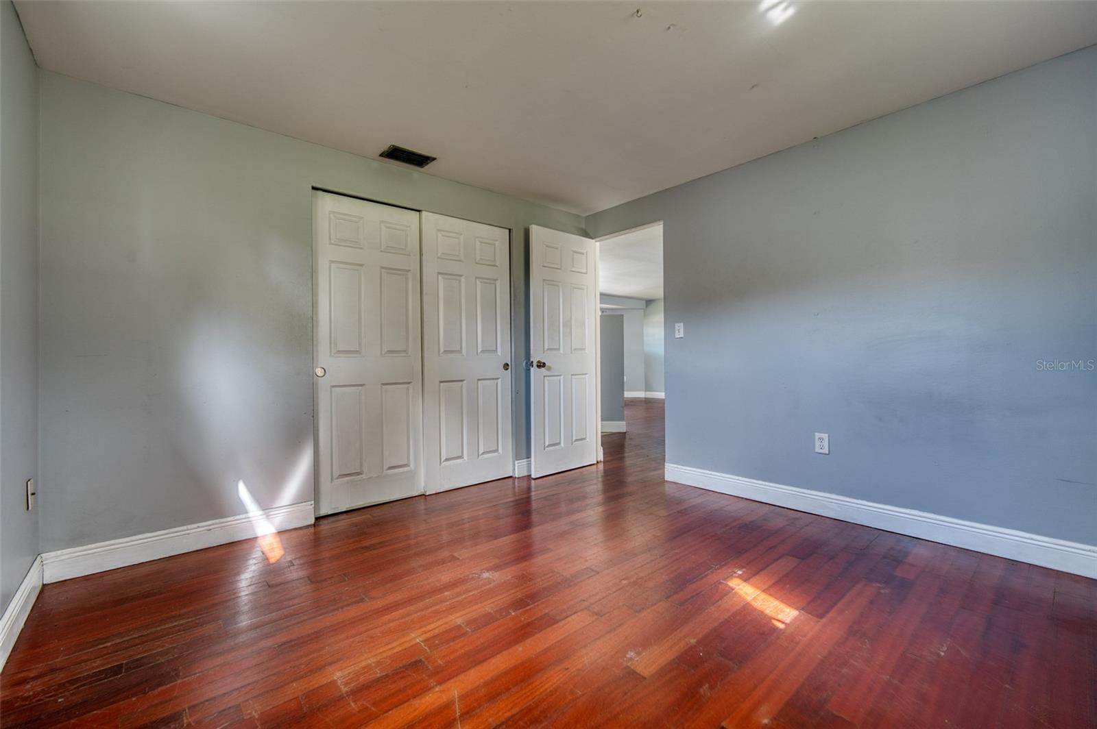 KORNER PARK - Residential