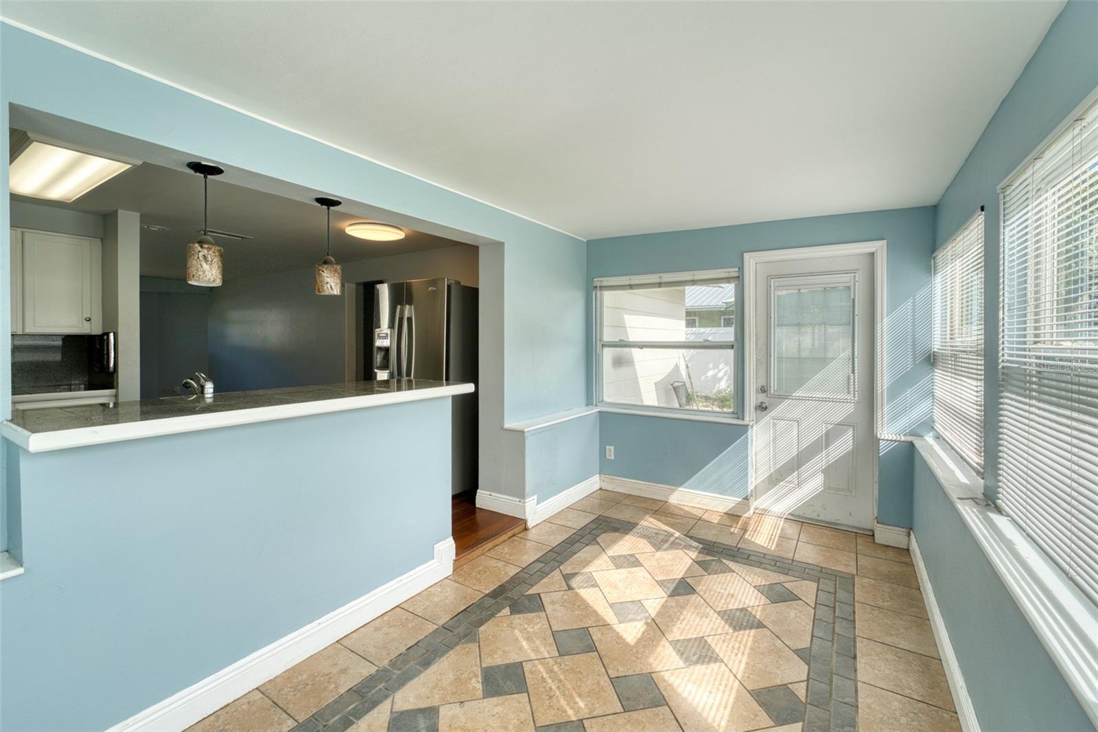 KORNER PARK - Residential