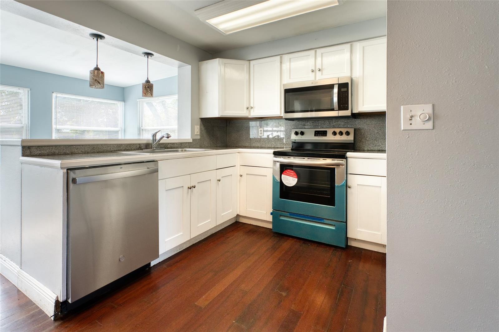 KORNER PARK - Residential