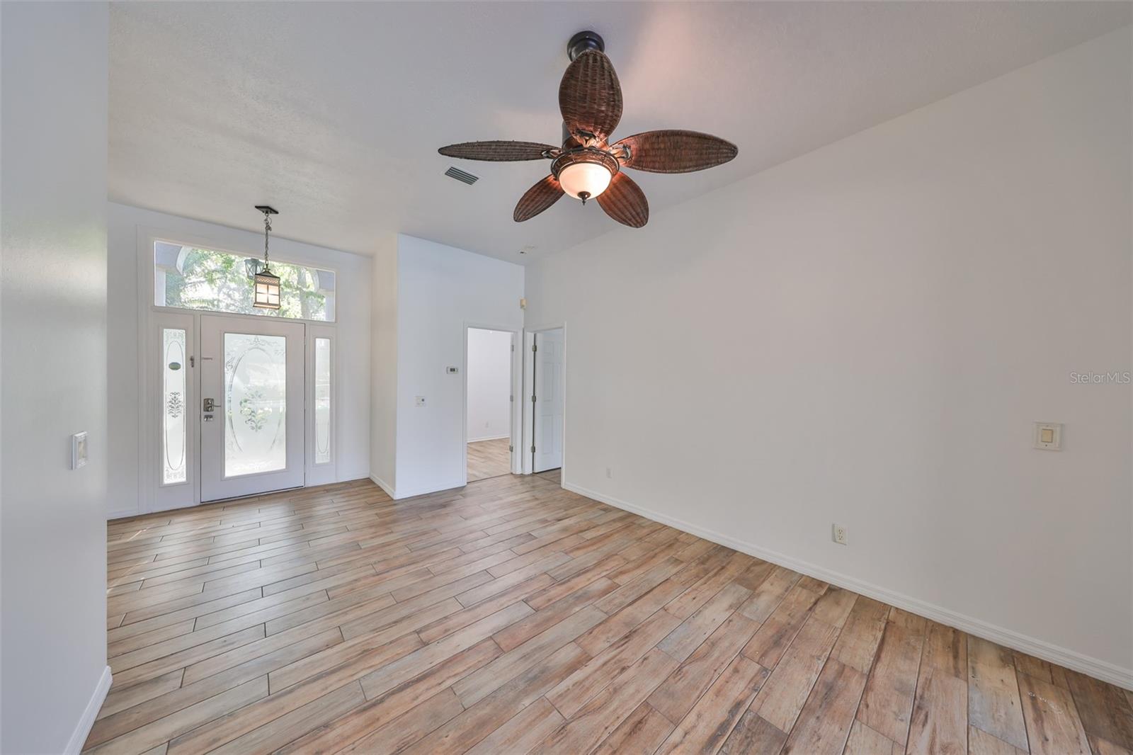 2561 REGAL RIVER ROAD