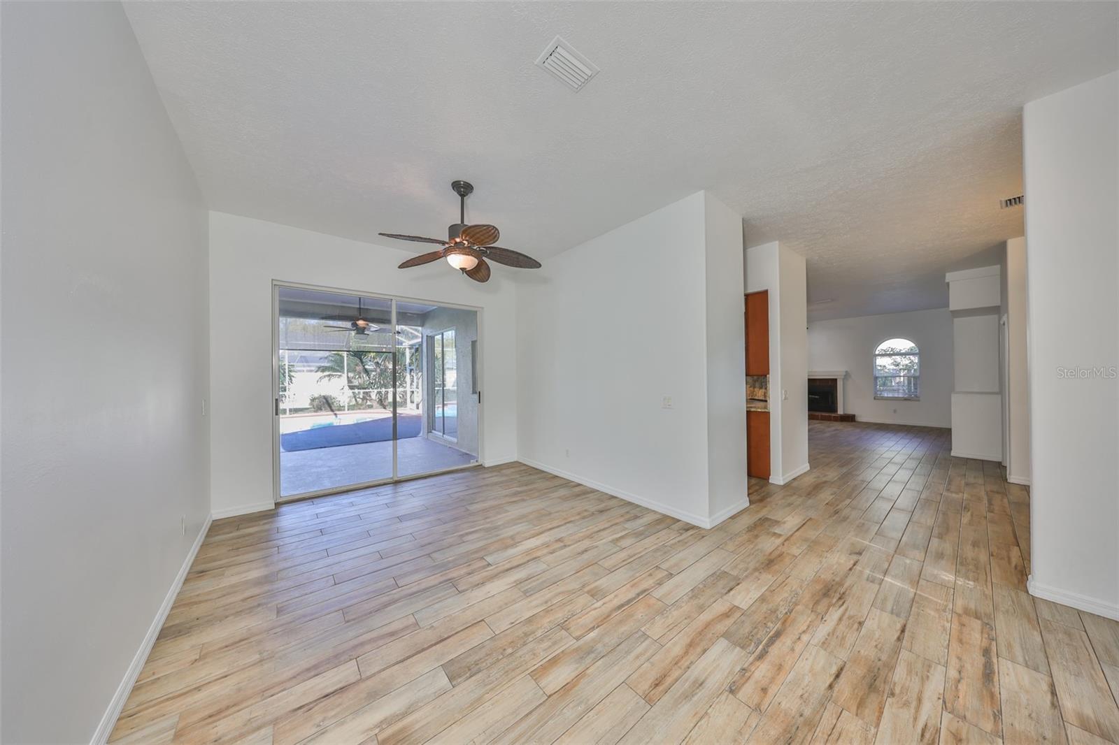 2561 REGAL RIVER ROAD