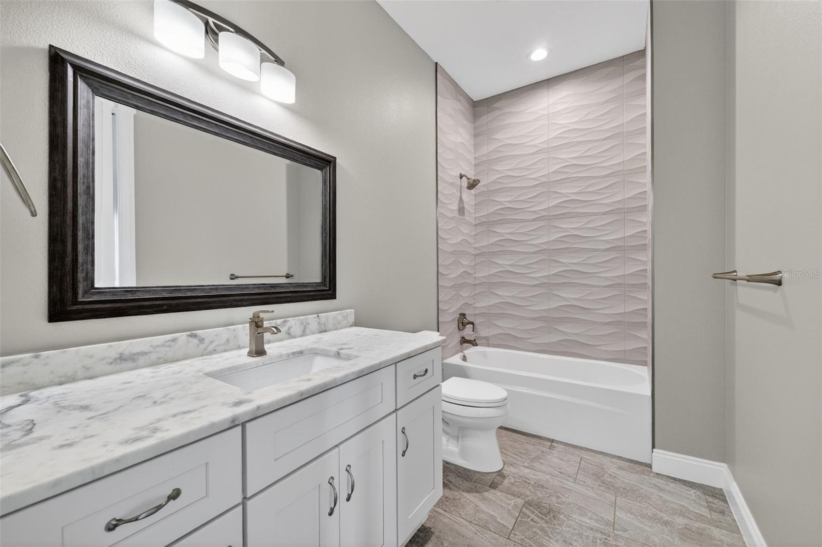 PARADISE ISLAND !ST ADD - Residential