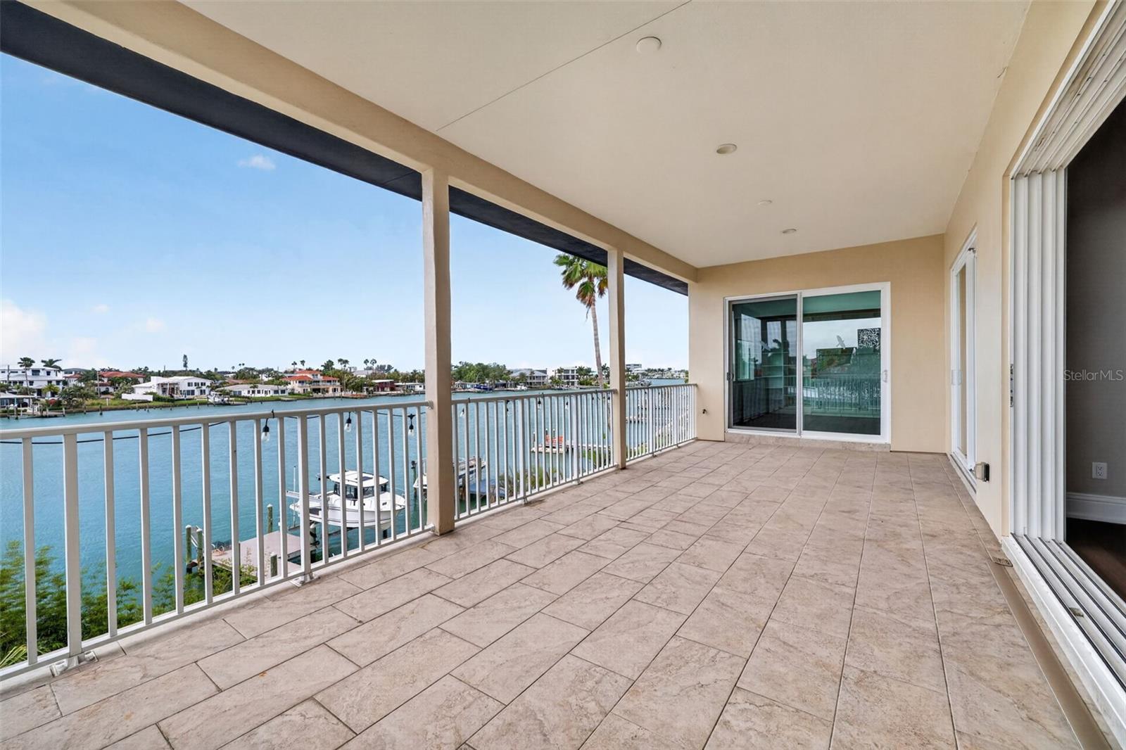 PARADISE ISLAND !ST ADD - Residential