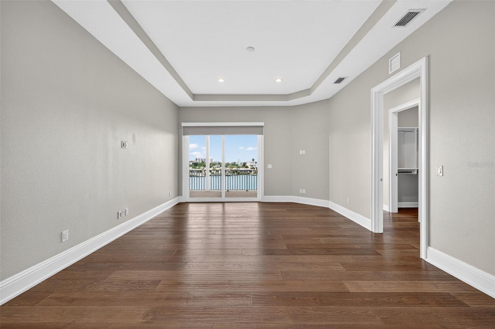 PARADISE ISLAND !ST ADD - Residential