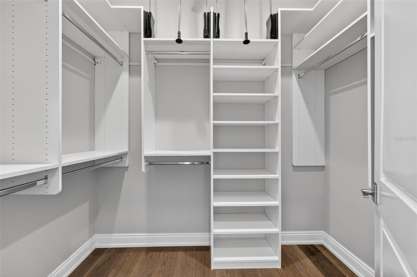 PARADISE ISLAND !ST ADD - Residential