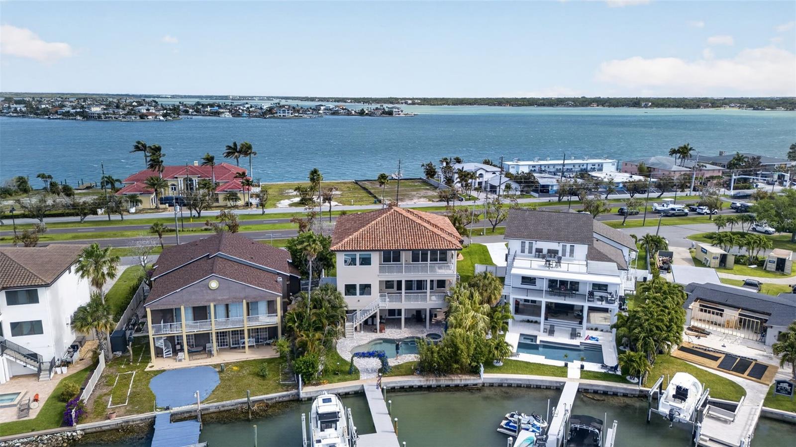 PARADISE ISLAND !ST ADD - Residential