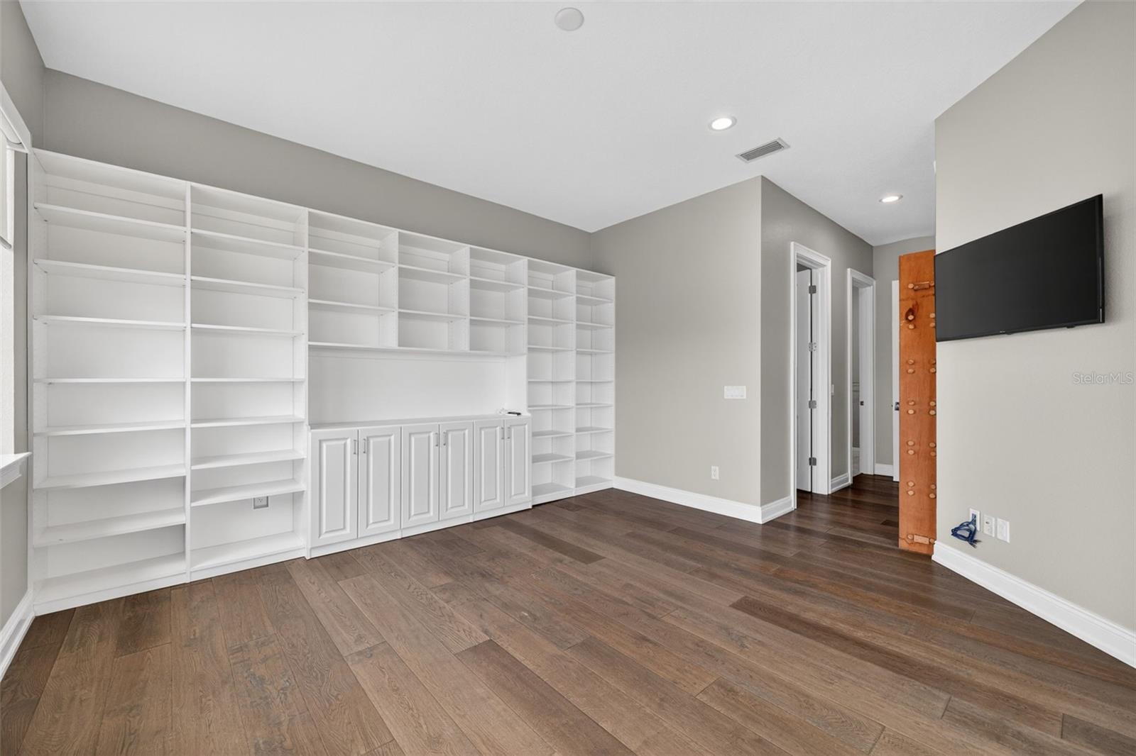 PARADISE ISLAND !ST ADD - Residential