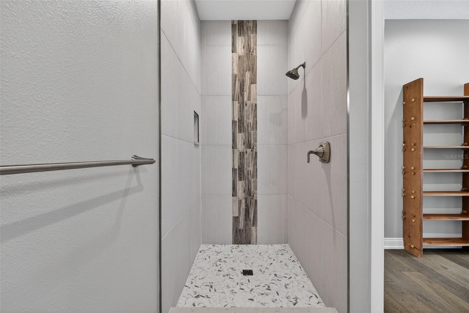 PARADISE ISLAND !ST ADD - Residential