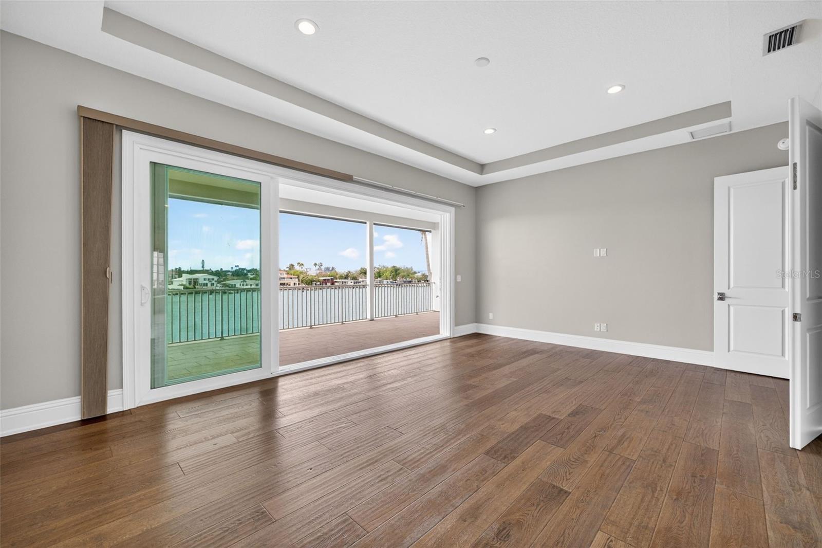 PARADISE ISLAND !ST ADD - Residential