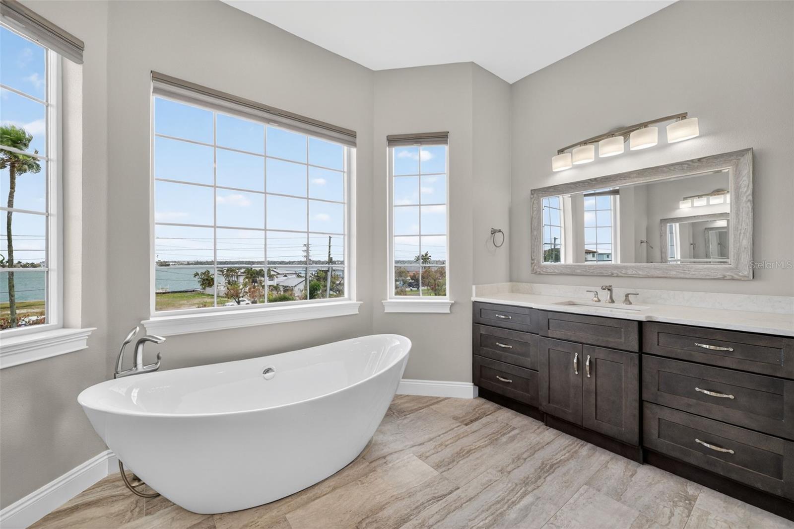 PARADISE ISLAND !ST ADD - Residential