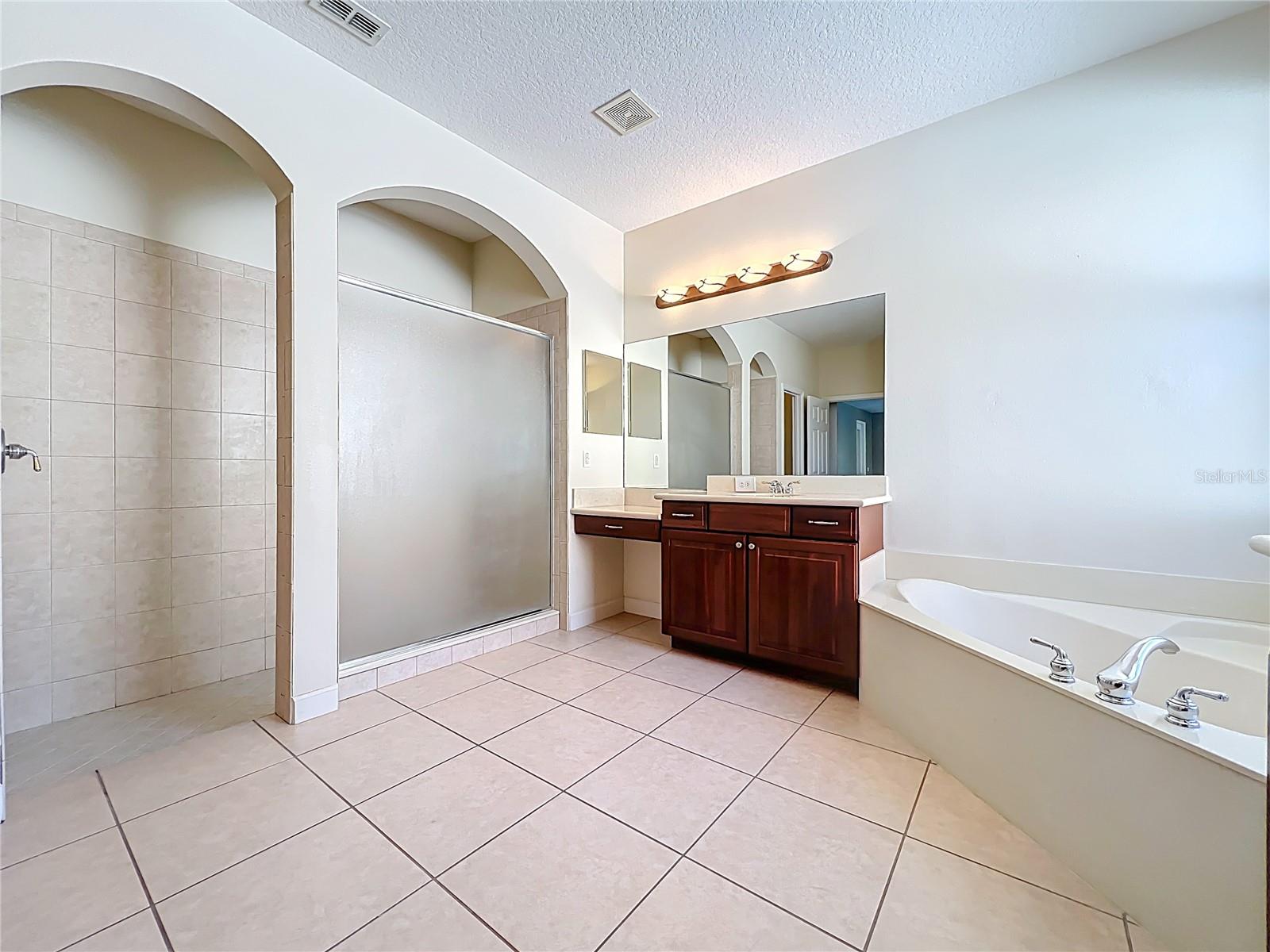 WESTYN BAY PH 03 A-1 A-2 J-1 - Residential Lease