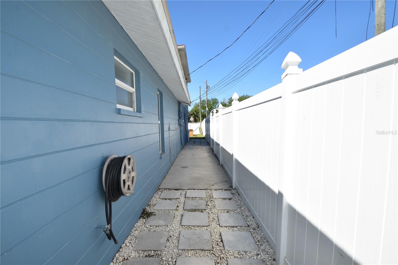 PINELLAS ADD TO ST PETERSBURG FLA - Residential Lease