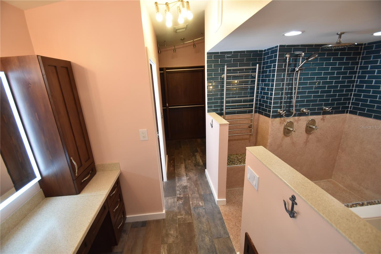 PINELLAS ADD TO ST PETERSBURG FLA - Residential Lease