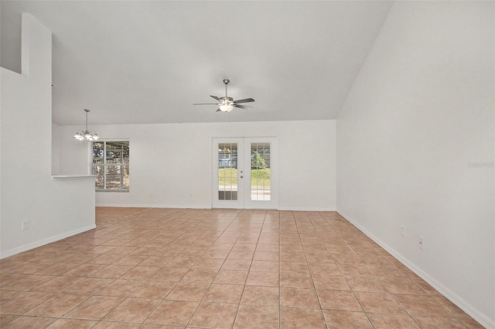 808 SCENIC VIEW CIRCLE