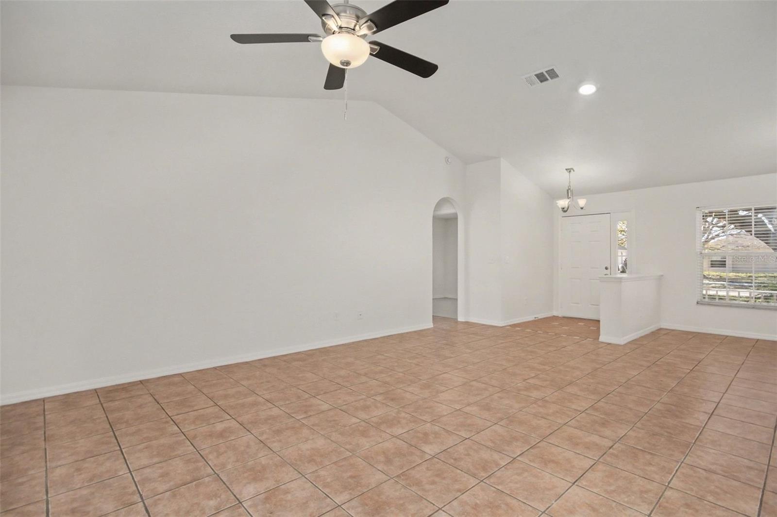 808 SCENIC VIEW CIRCLE