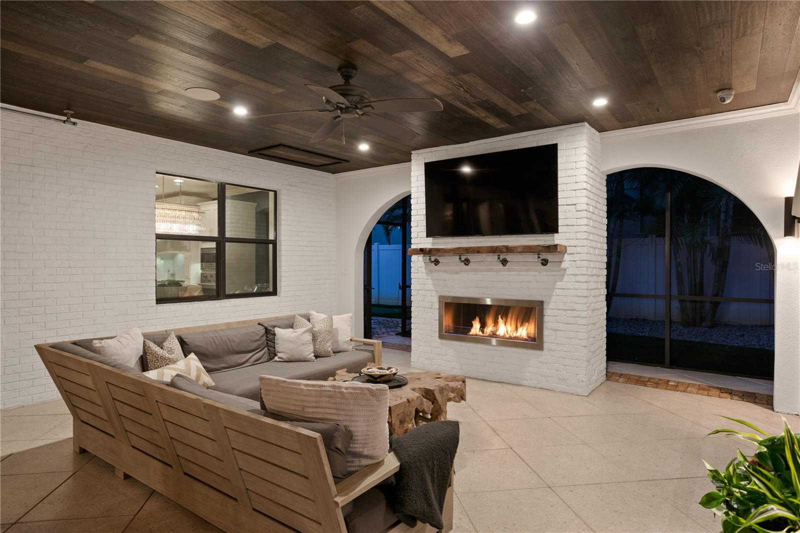 HALES A B - Residential