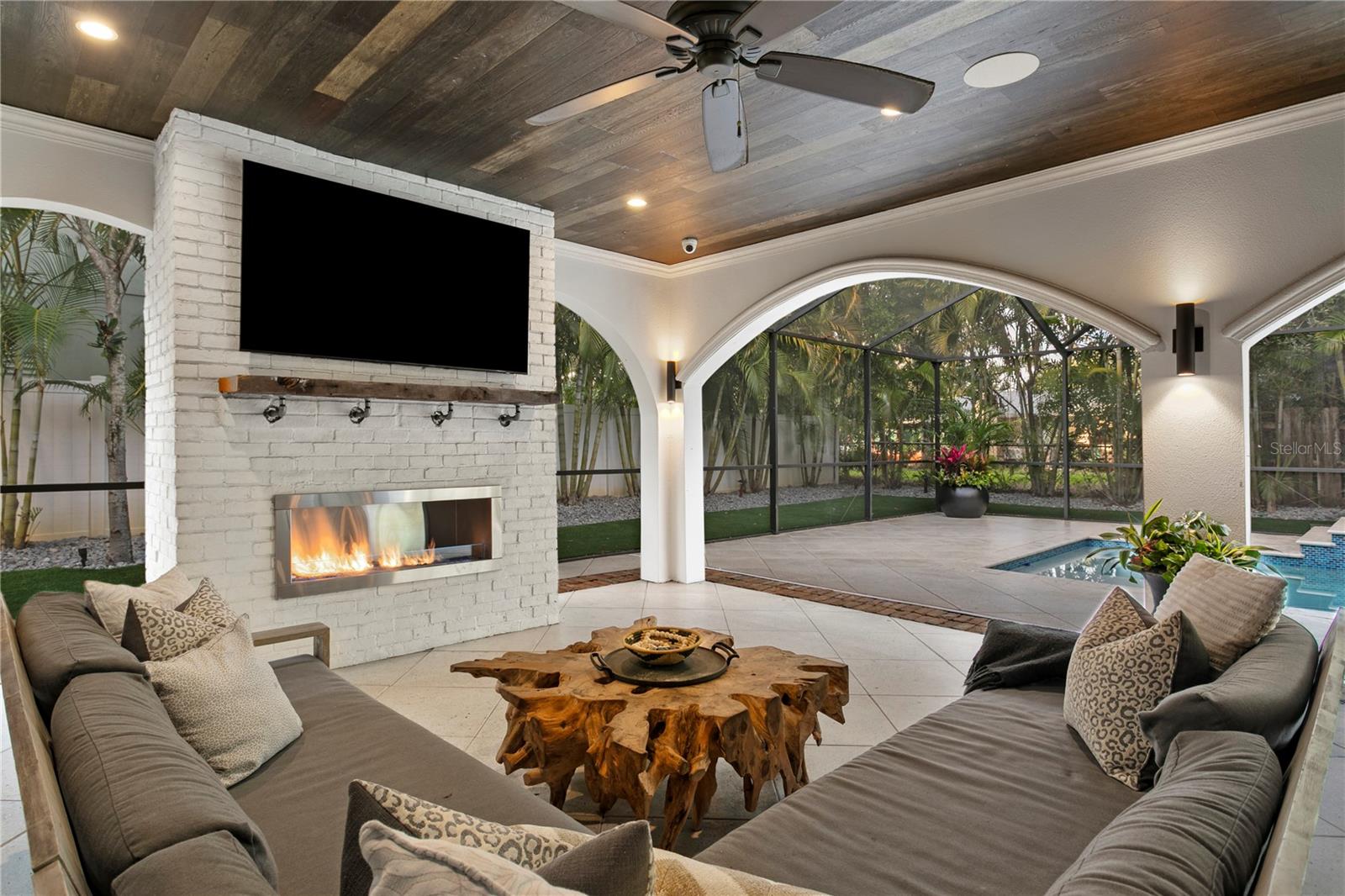 HALES A B - Residential