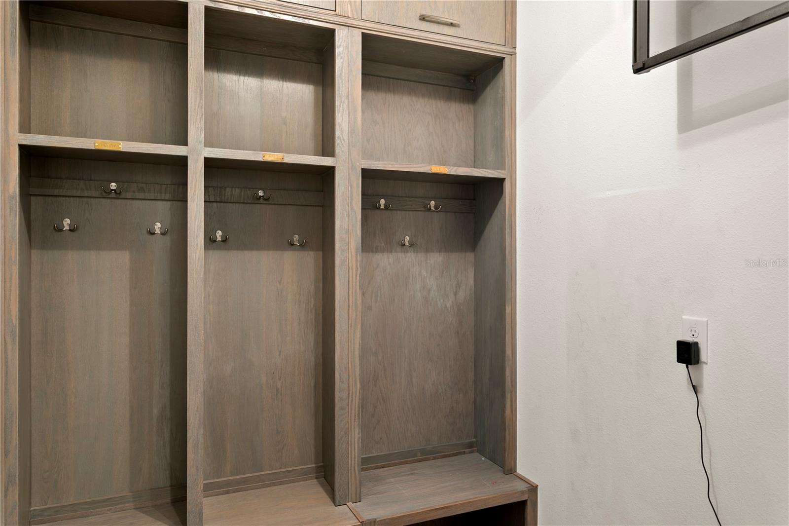 HALES A B - Residential