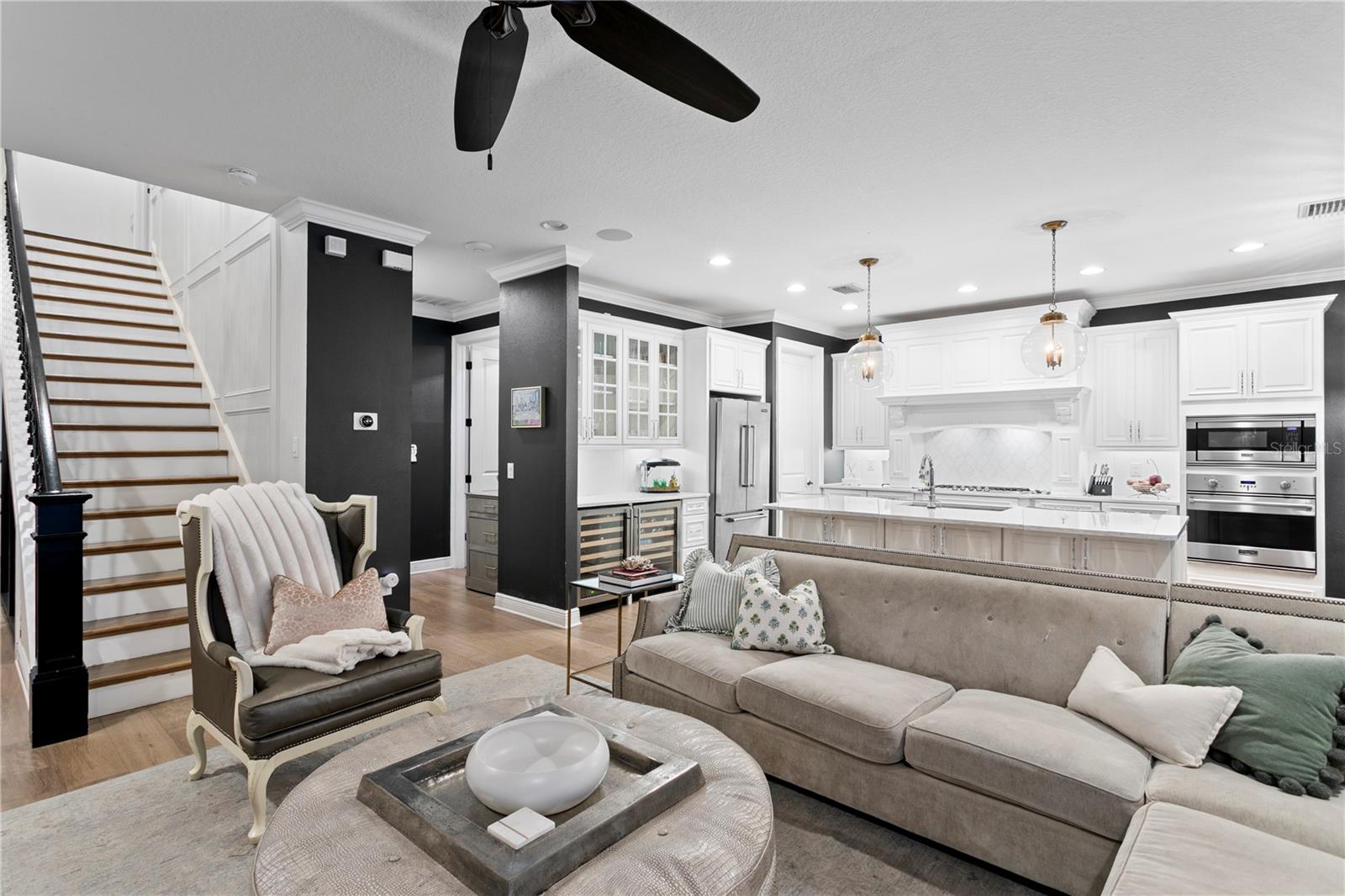 HALES A B - Residential