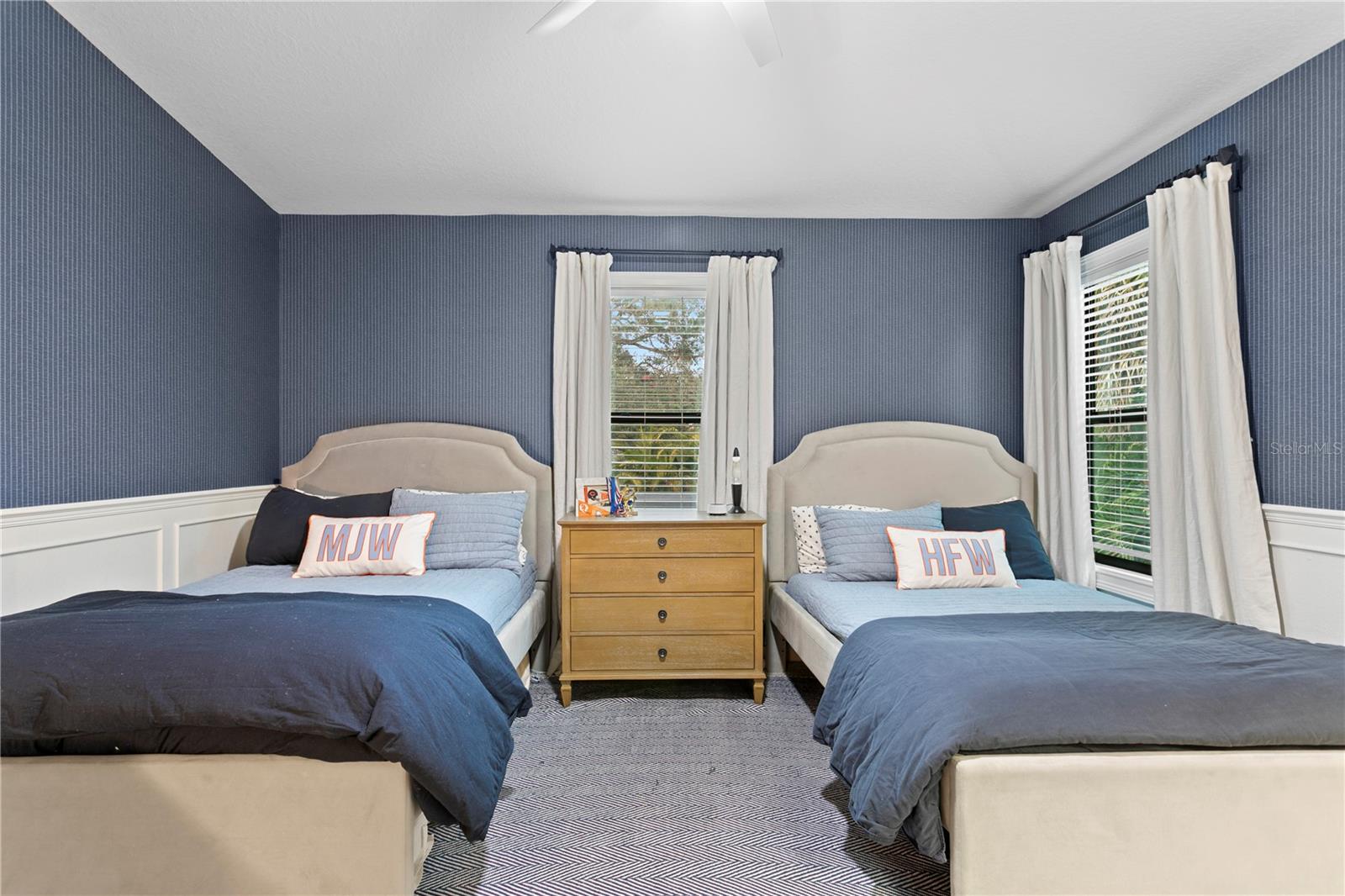 HALES A B - Residential