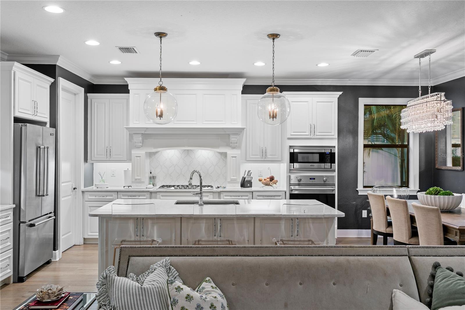 HALES A B - Residential