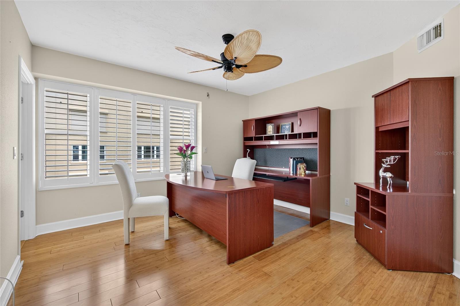 THE TOWERS AT PONCE INLET TOWER IV - Residential