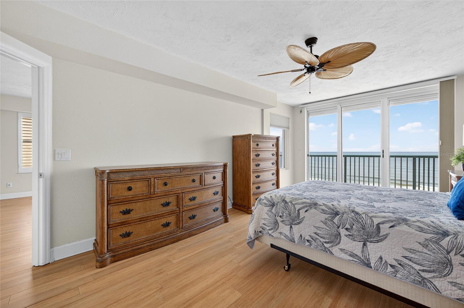 THE TOWERS AT PONCE INLET TOWER IV - Residential