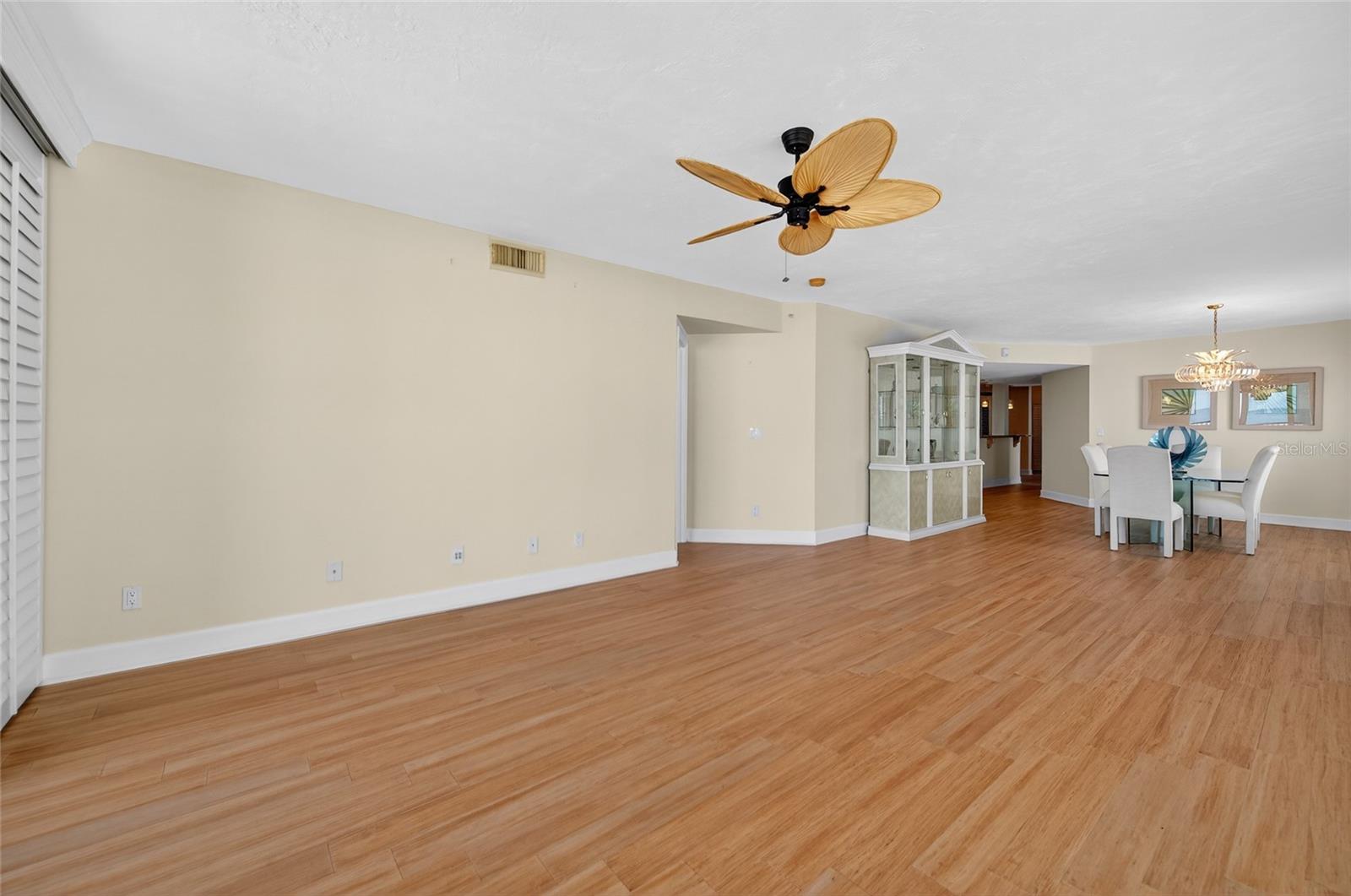 THE TOWERS AT PONCE INLET TOWER IV - Residential