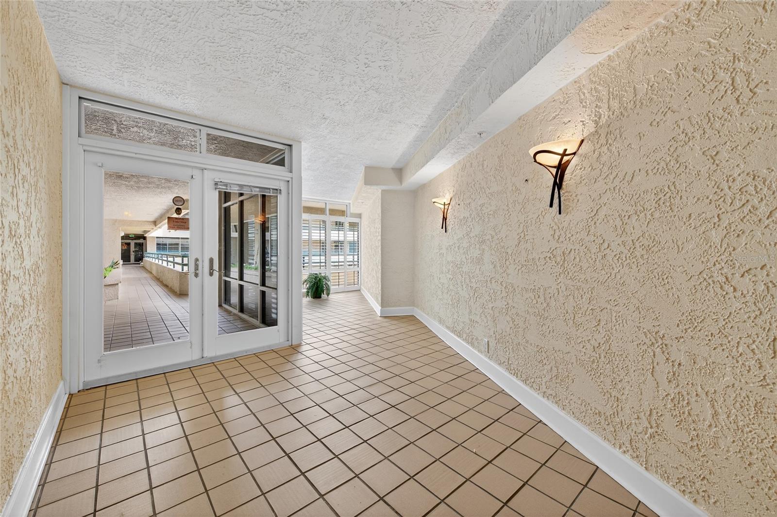 THE TOWERS AT PONCE INLET TOWER IV - Residential