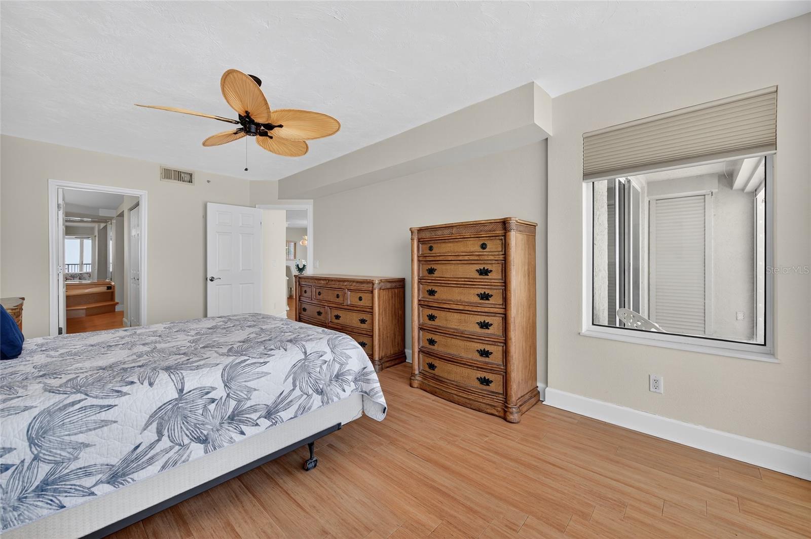 THE TOWERS AT PONCE INLET TOWER IV - Residential