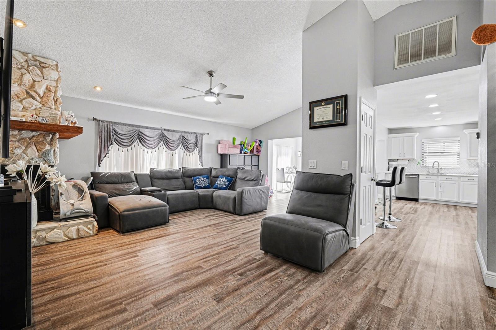 MEADOWOOD ESTATES - Residential