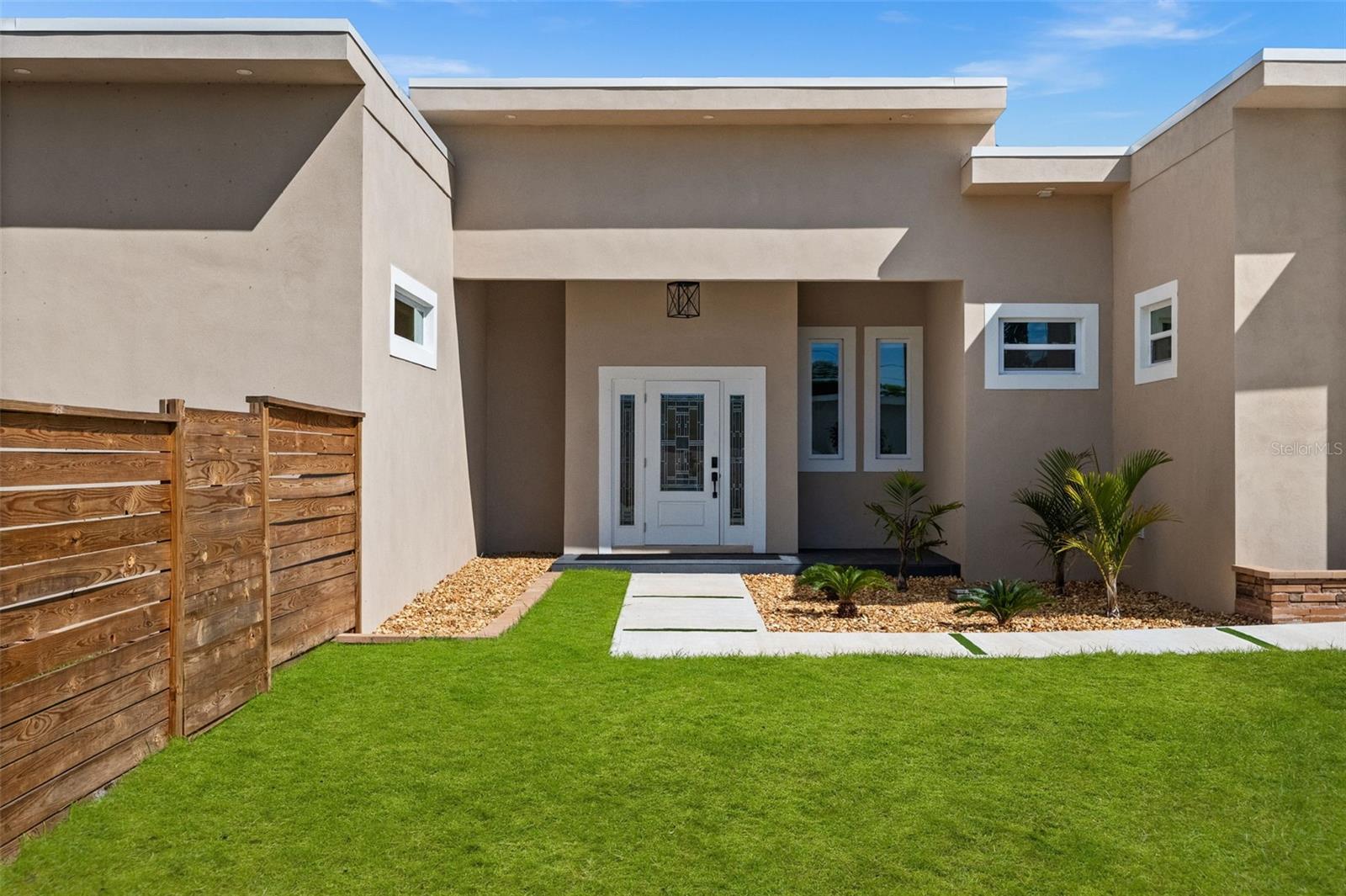 RIDGEWOOD - Residential