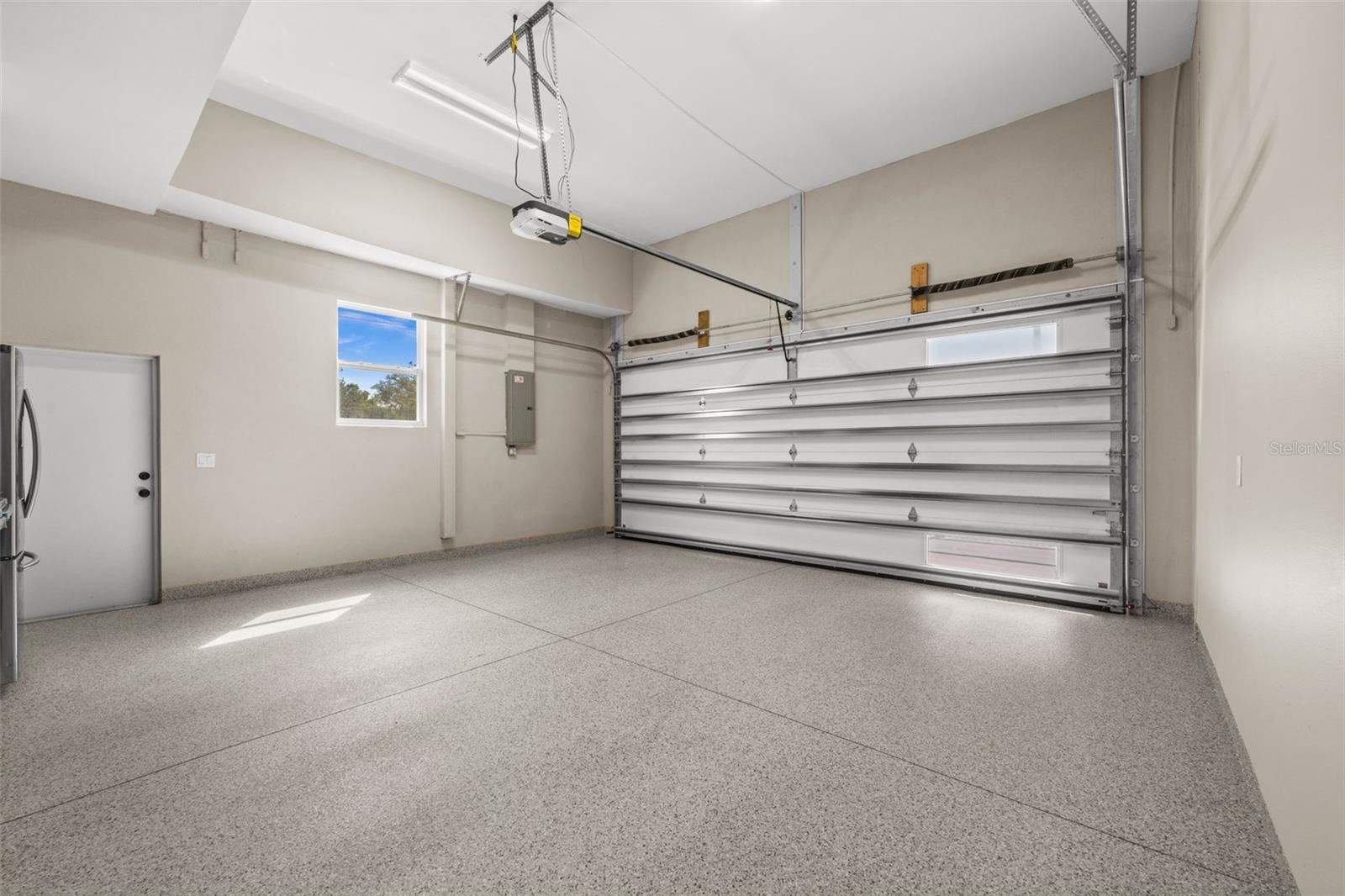 RIDGEWOOD - Residential