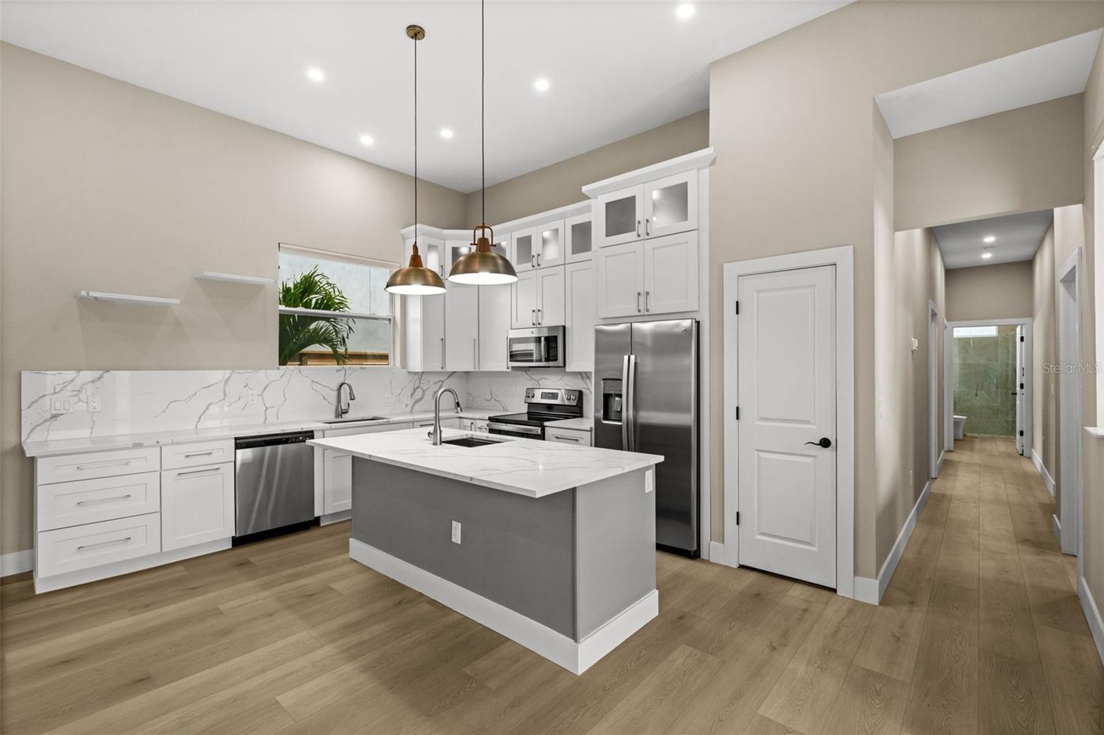 RIDGEWOOD - Residential