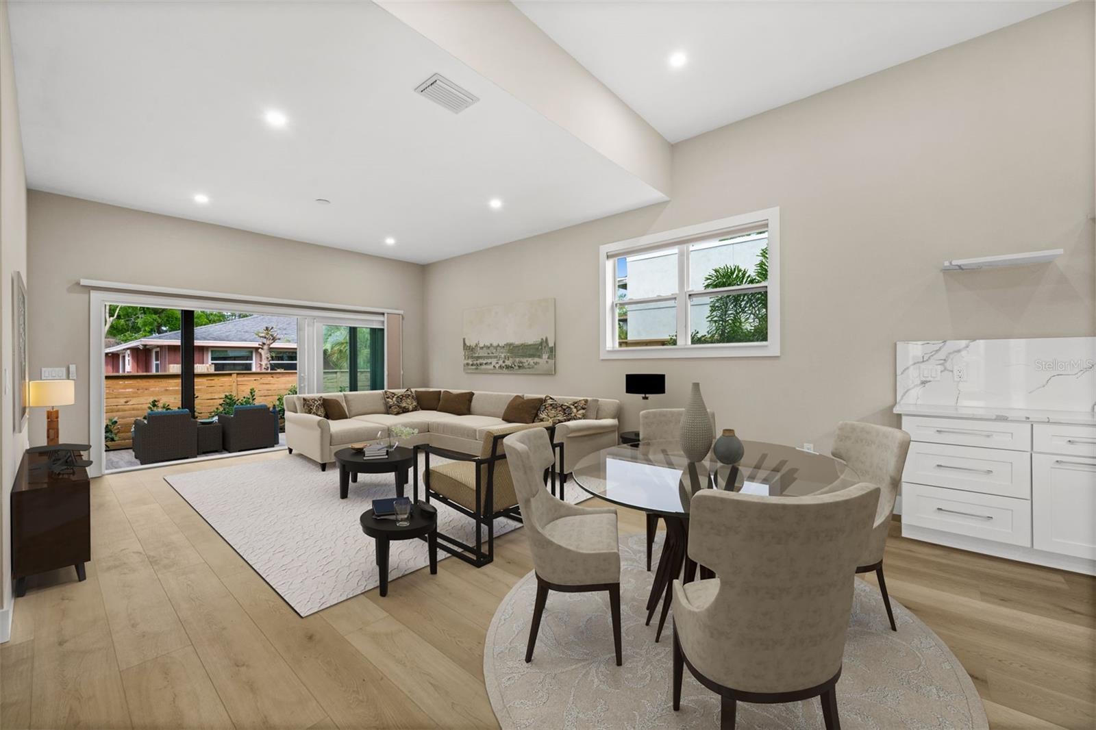 RIDGEWOOD - Residential