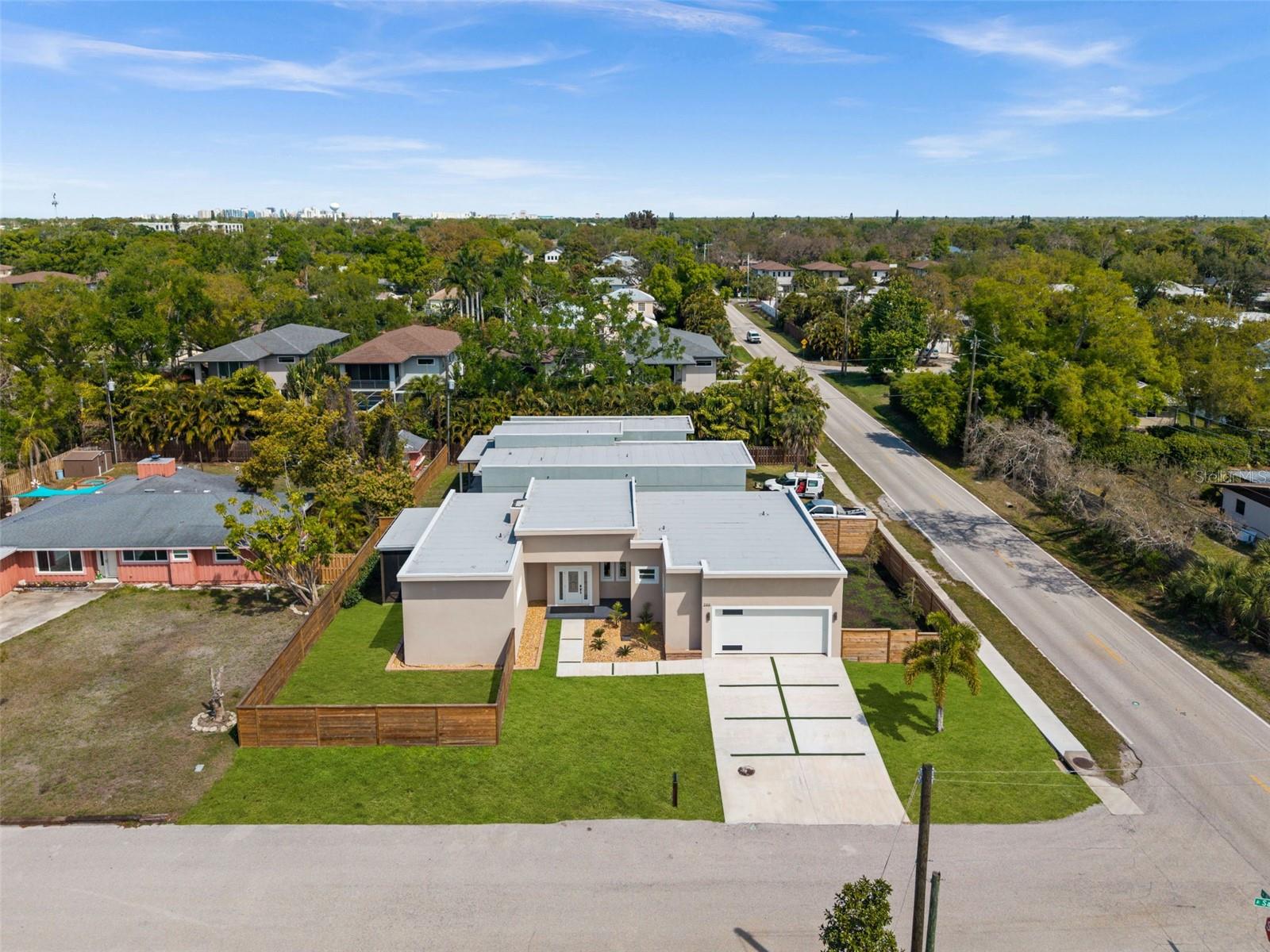 RIDGEWOOD - Residential