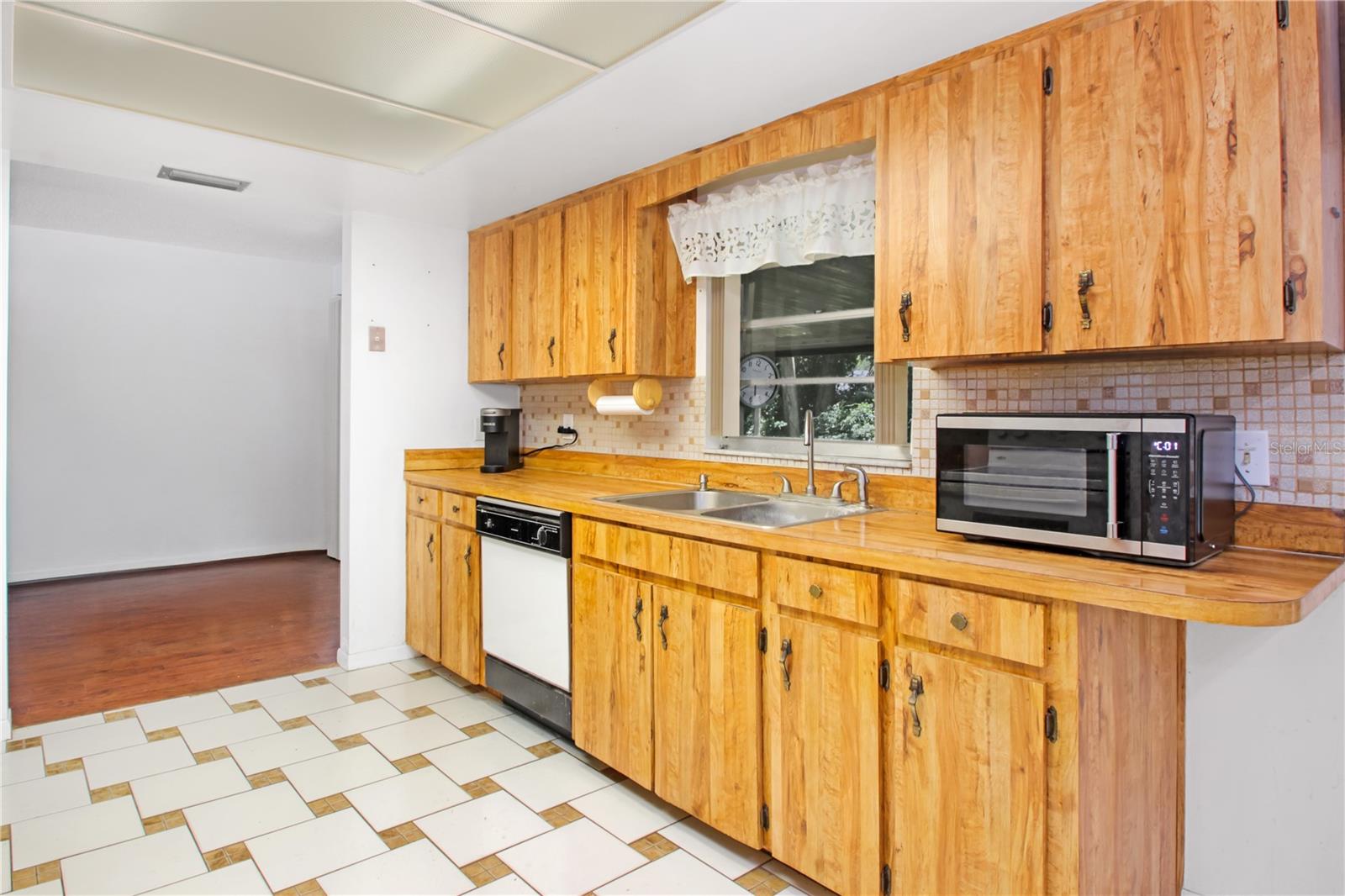 PLANTATION ESTATES UNIT 25 - Residential