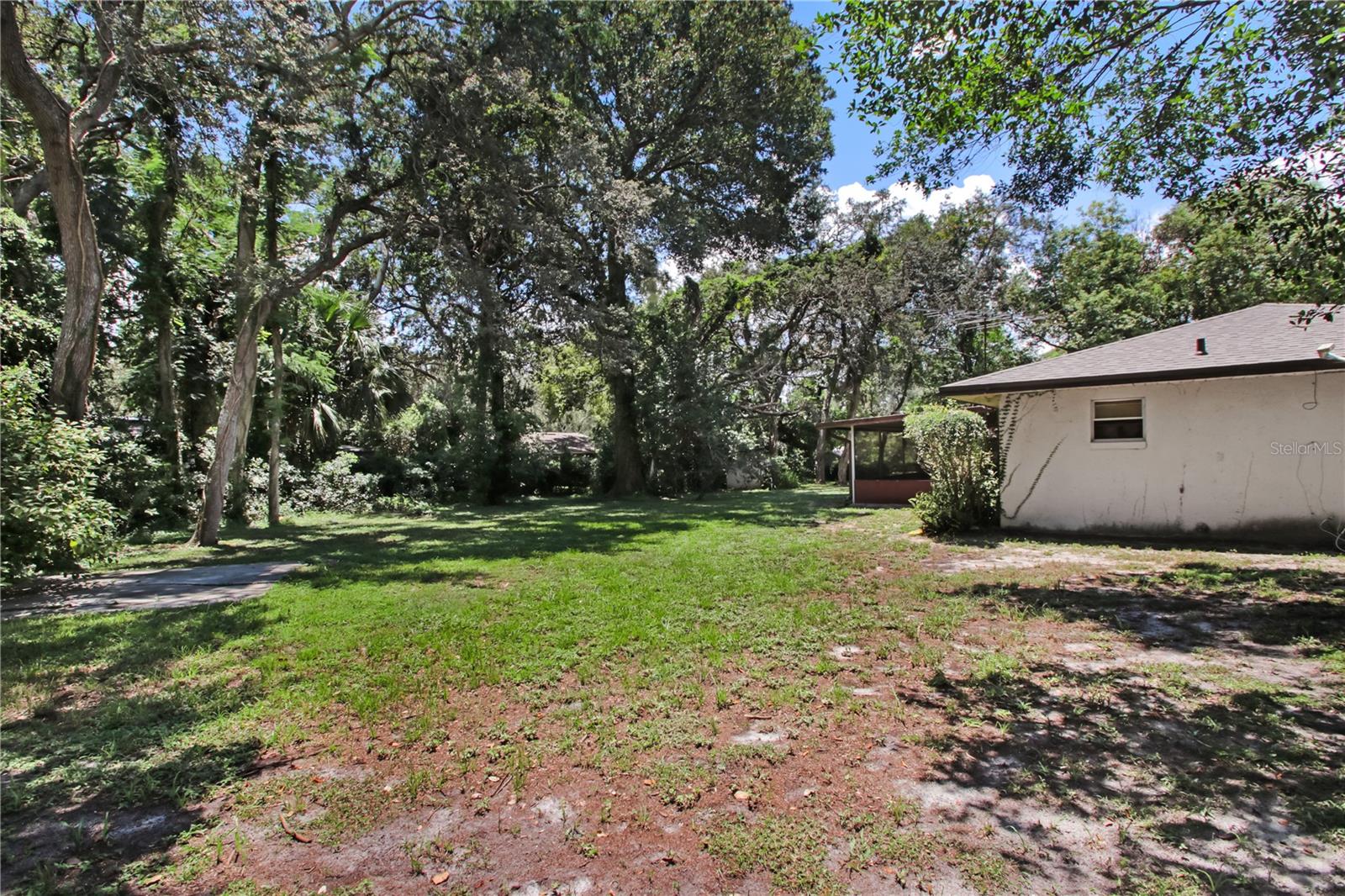 PLANTATION ESTATES UNIT 25 - Residential