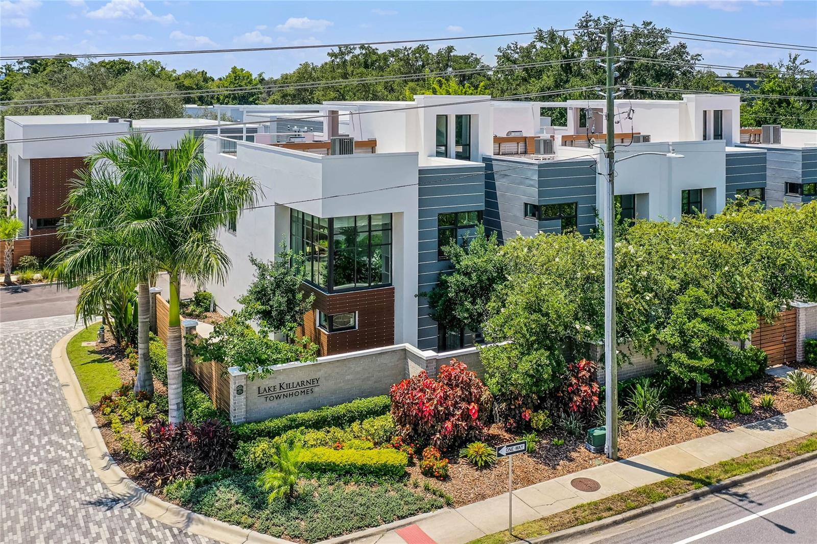 Photo 1 of 48 of 1820 MONDRIAN CIRCLE townhome