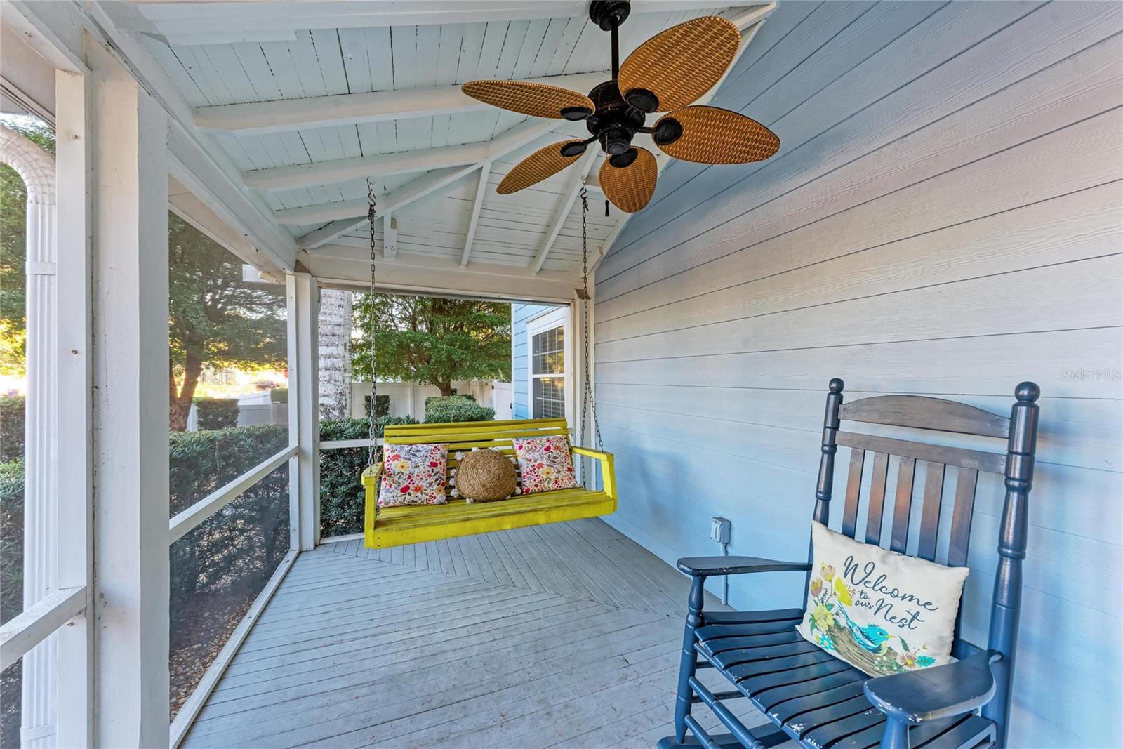 MAPLE COURT - Residential