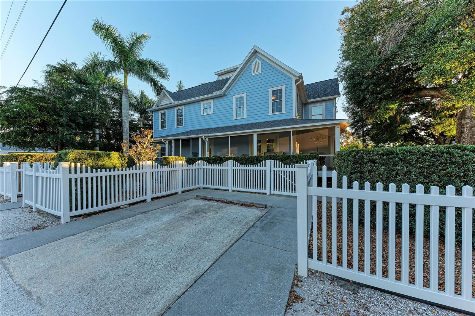 1315 15TH AVENUE W, BRADENTON, FL, 34205 3 1315 15TH AVENUE W