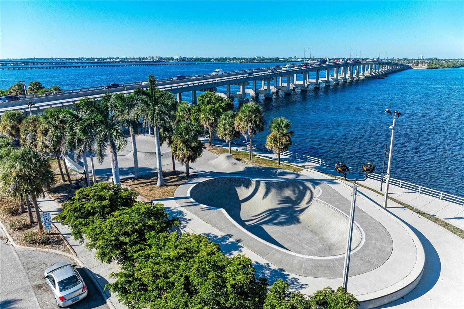 MAPLE COURT - Residential