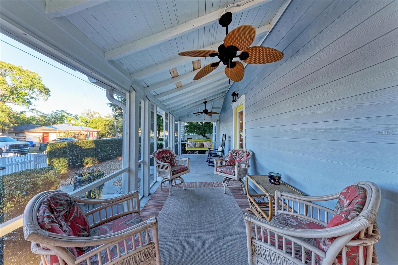 MAPLE COURT - Residential