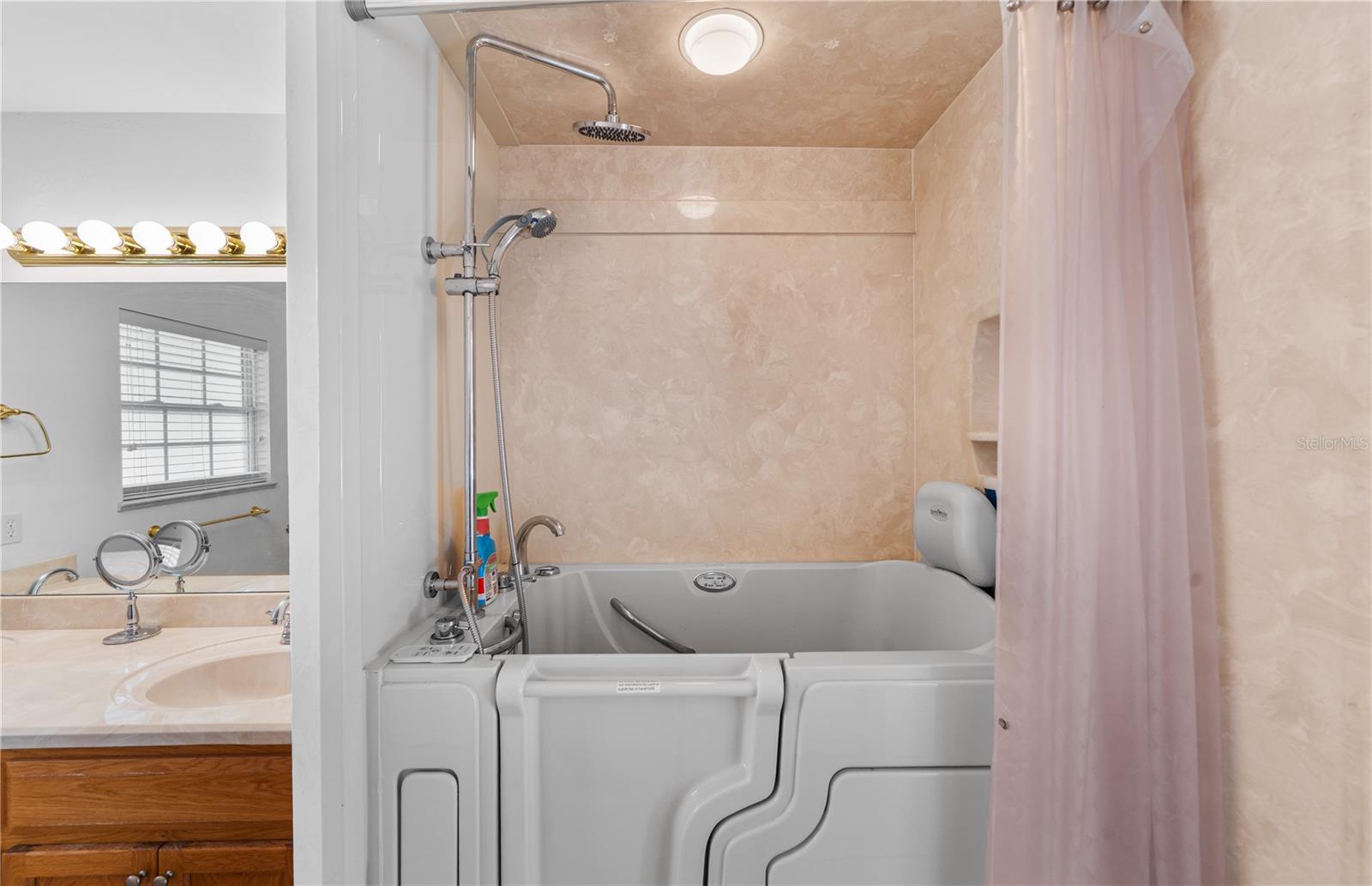 FORT THENCE RUN - Residential