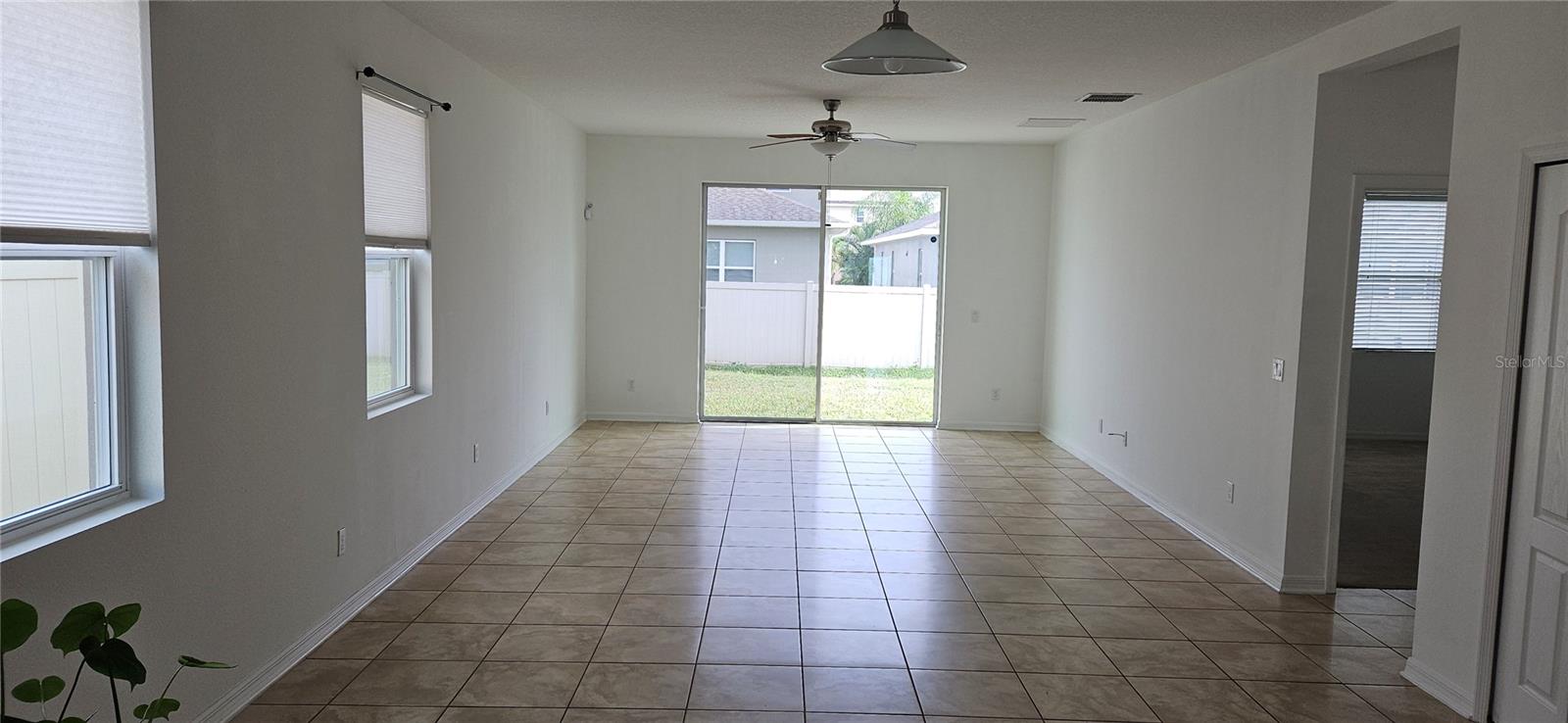 SAWGRASS PLANTATION PH 1D-1 - Residential Lease