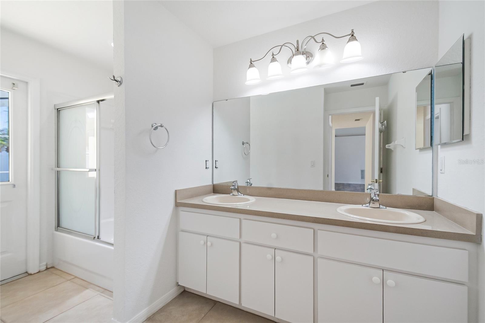 SUMMIT EAST PH 02 - Residential