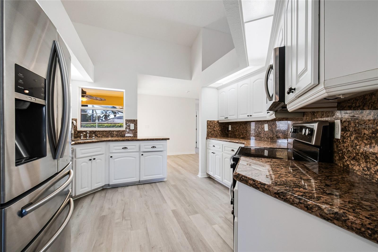 SUMMIT EAST PH 02 - Residential